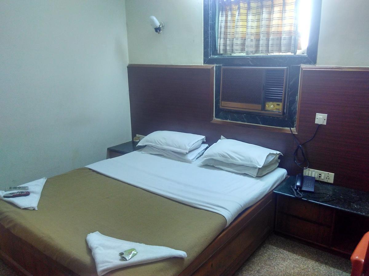 Hotel Subhash Midc Andheri Bombaj Zewnętrze zdjęcie