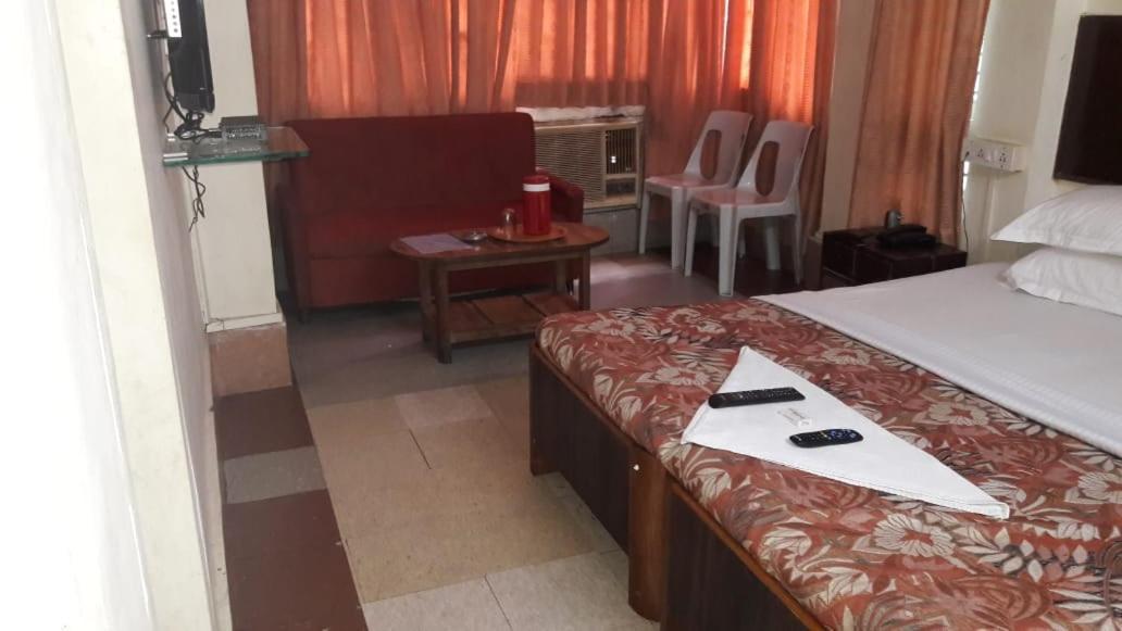 Hotel Subhash Midc Andheri Bombaj Zewnętrze zdjęcie