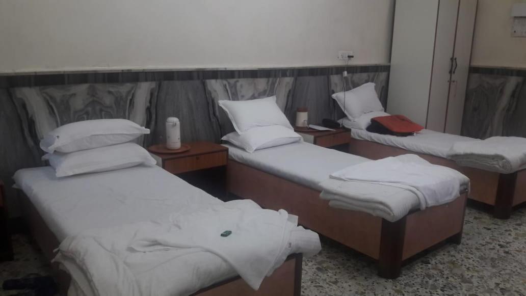 Hotel Subhash Midc Andheri Bombaj Zewnętrze zdjęcie